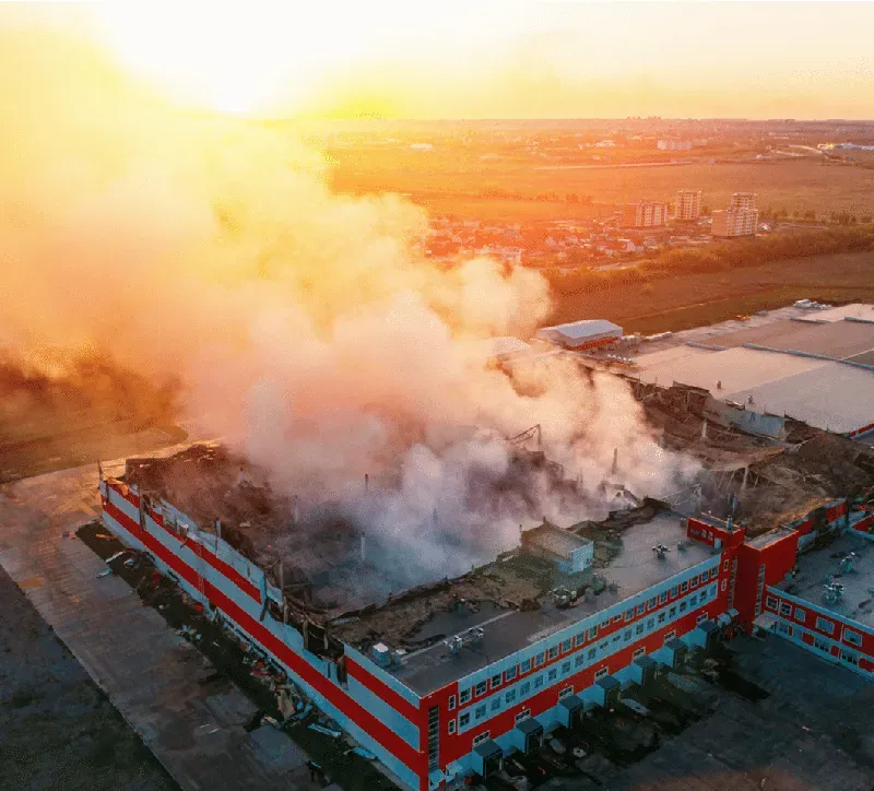 화재로 전소된 천안 이랜드월드 패션 물류센터, 보험요율 하락 추세에 제동