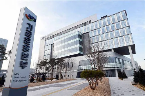 복마전 된 국민연금 부동산투자실, 갈수록 판 커지는 논란