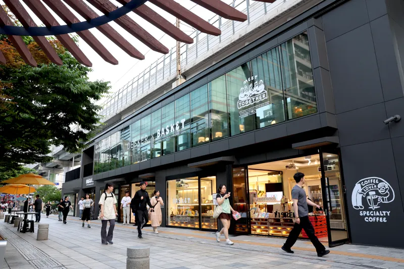 성수는 어떻게 한국형 타운 매니지먼트 전략의 아이콘이 되었는가?