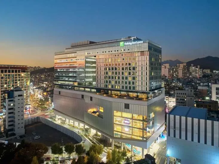 일본과 비교해서 본 국내 중저가 호텔 시장의 성장 가능성과 과제