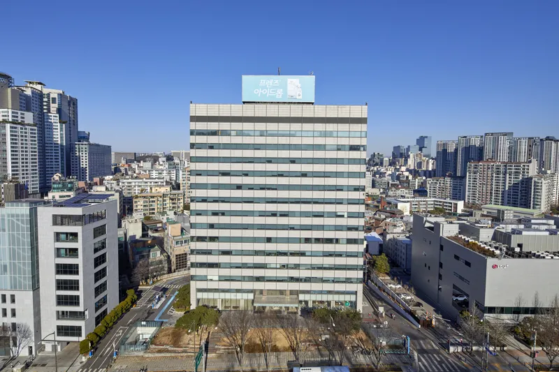 3년 만에 자산 매각 나서는 신한알파리츠, ‘GS서초타워’ 매각 추진 .. 포트폴리오 리밸런싱 본격 시작