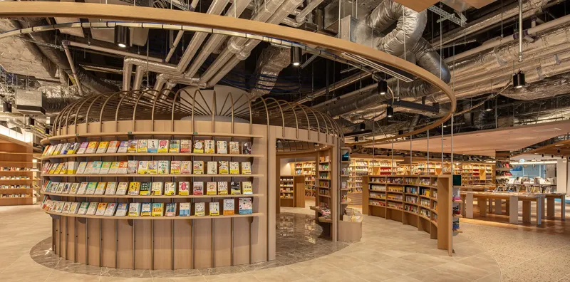 다음 세대를 준비하는 앵커테넌트 서점, 타카나와 게이트웨이 뉴우먼의 '분키츠 도쿄'